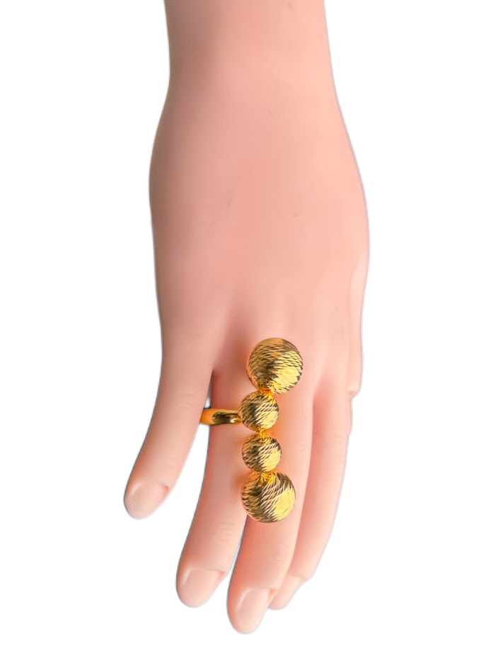 21K Gold Ring 5.7g