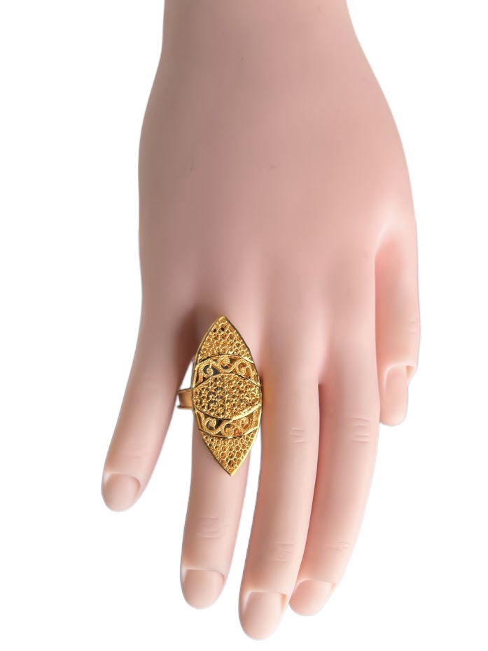22K Gold Ring 4.21g