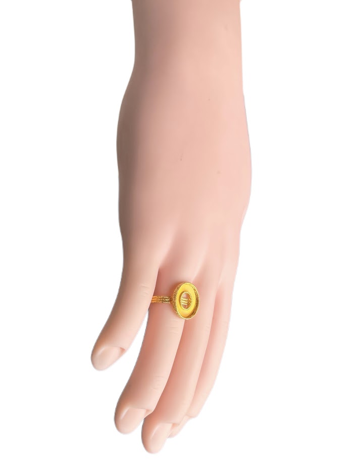 22K Gold Ring 3.92g