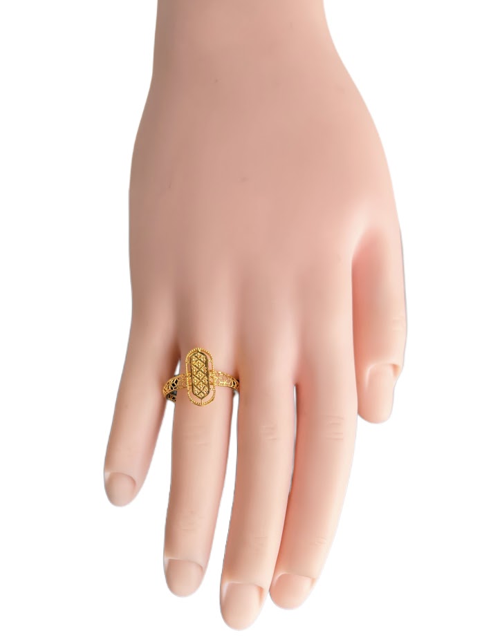 21K Gold Ring 1.37g