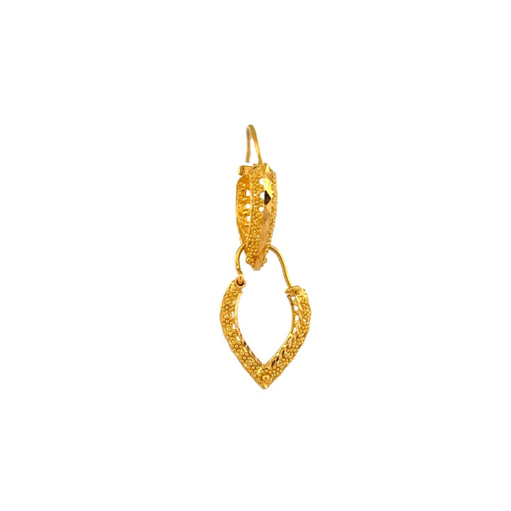 22K Gold Earrings 3.24g