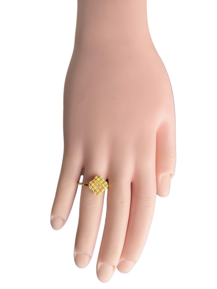 22K Gold Ring 2.42g