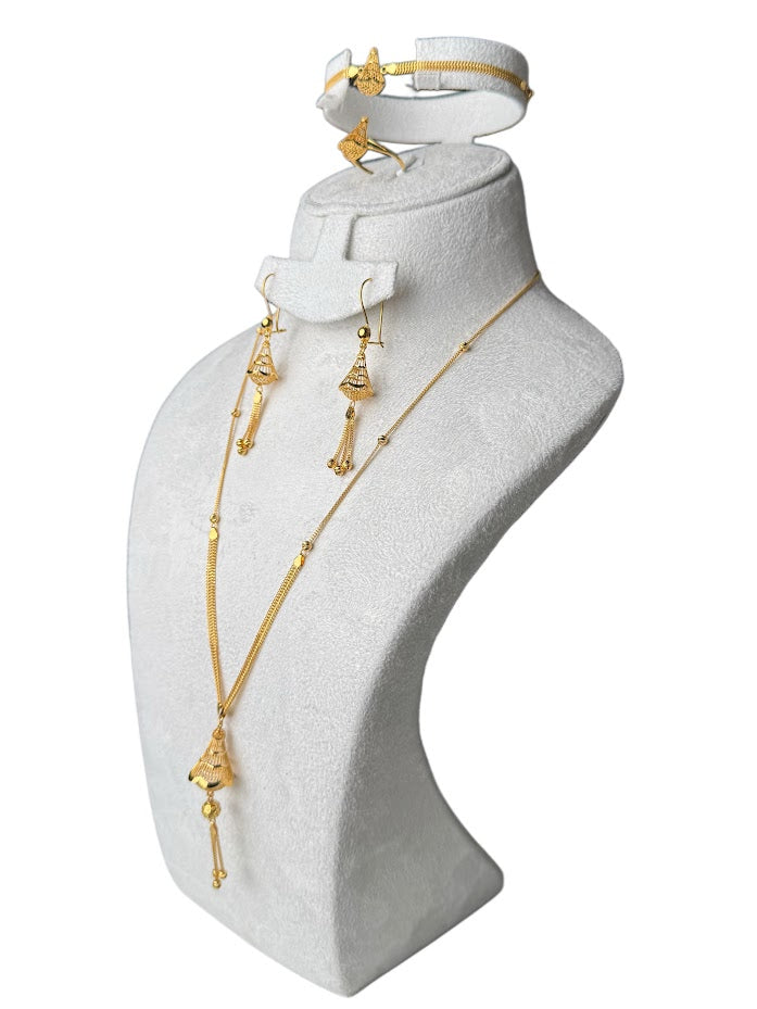 22K Gold Necklace & Ring & Earrings & bracelet 15.98g