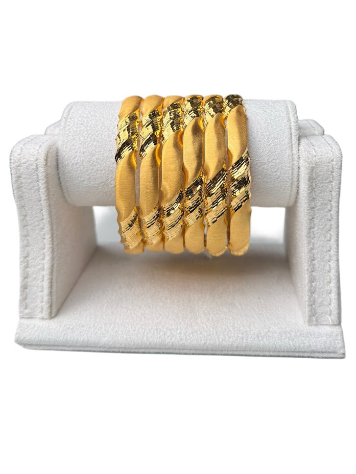 22K Gold Bangle 65.39g