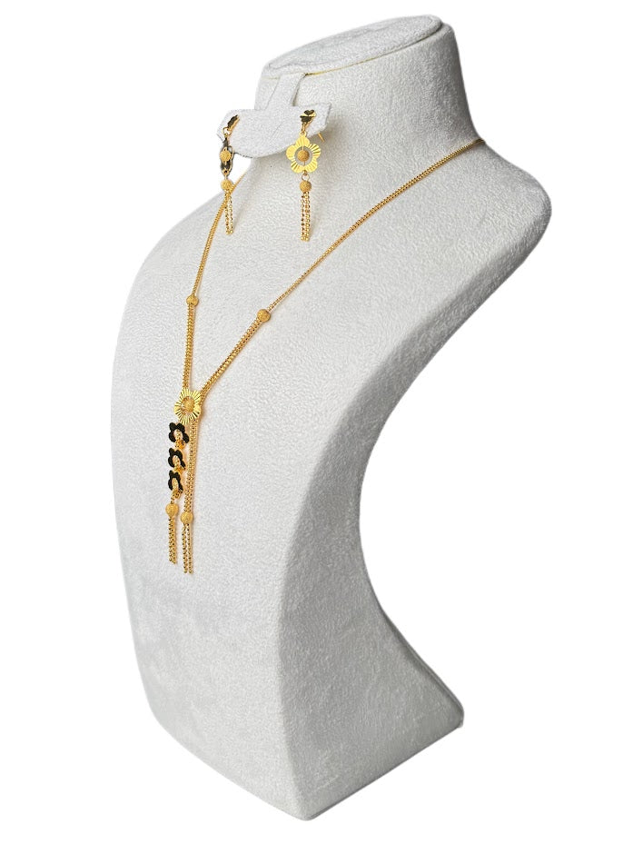 22K Gold Necklace & Earrings 13.7g