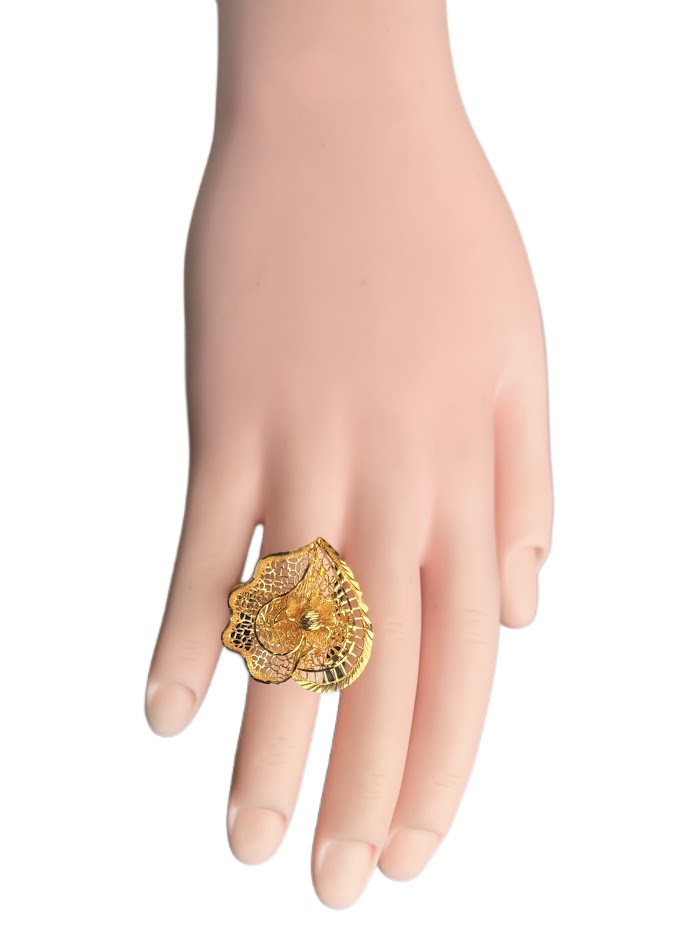 21K Gold Ring 5.34g