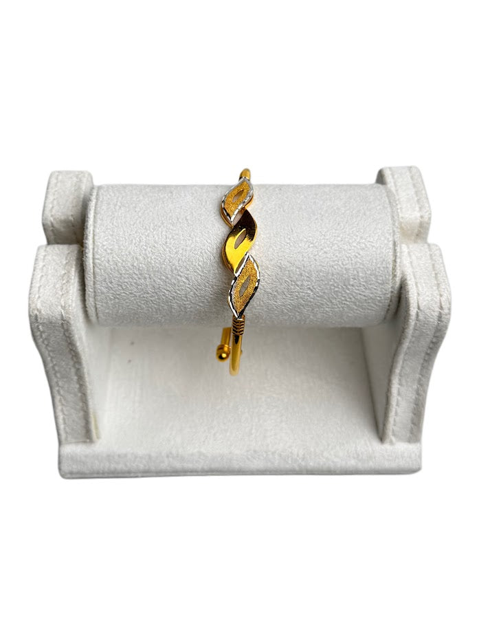 21K Gold Bangle 11.04g