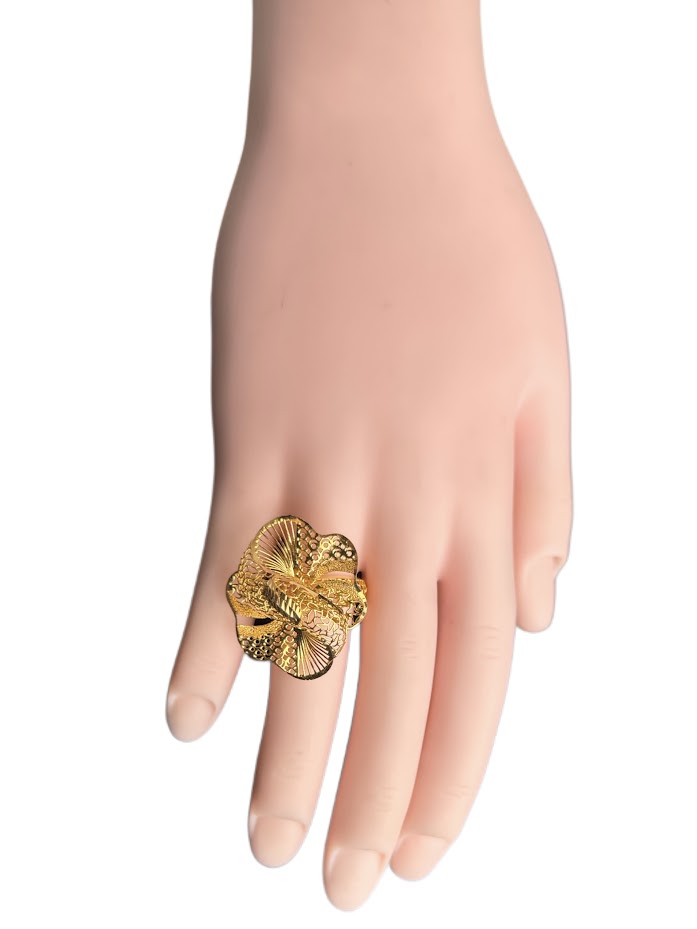 21K Gold Ring 4.42g