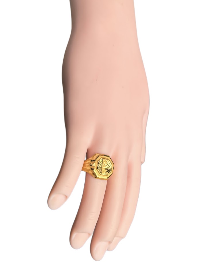 22K Gold Ring 2.99g