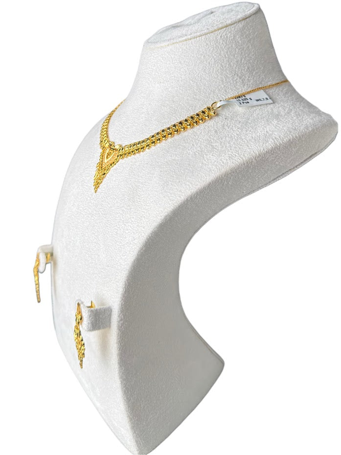 22K Gold Necklace & Ring & Earrings 10.52g