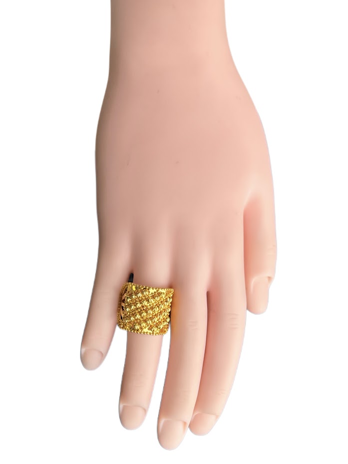 22K Gold Ring 5.72g