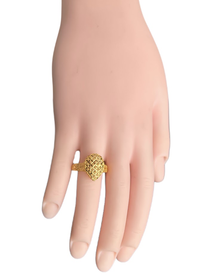 21K Gold Ring 1.76g