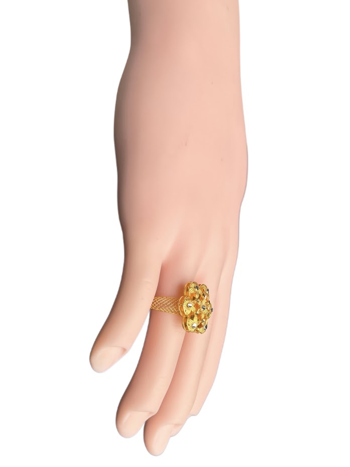 18K Gold Ring 3.62g