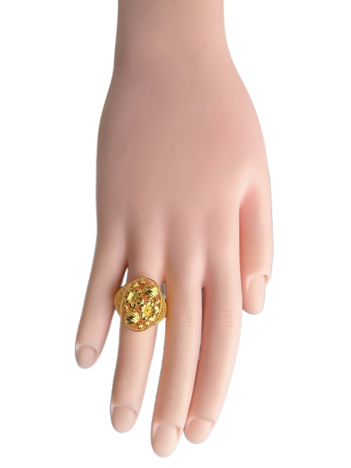 21K Gold Ring 5.1g