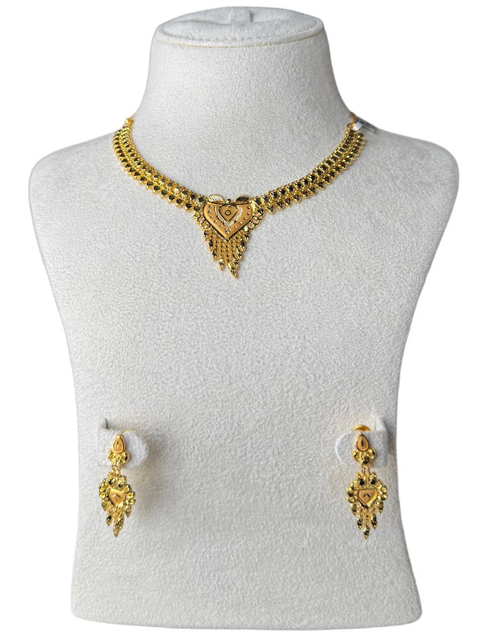 22K Gold Necklace & Ring & Earrings 10.52g