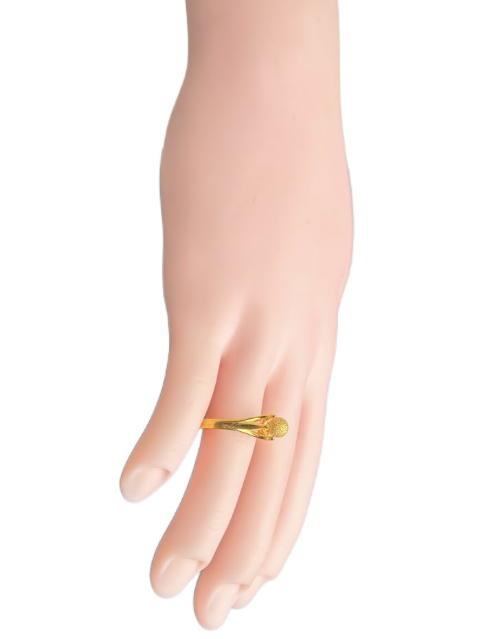21K Gold Ring 3.95g