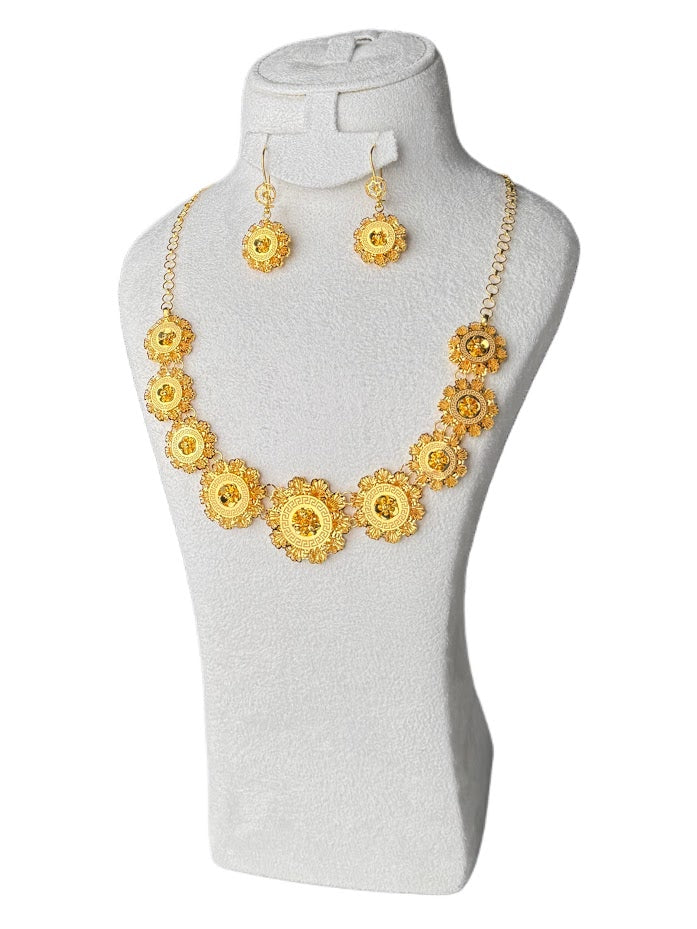 22K Gold Necklace & Earrings 35.6g