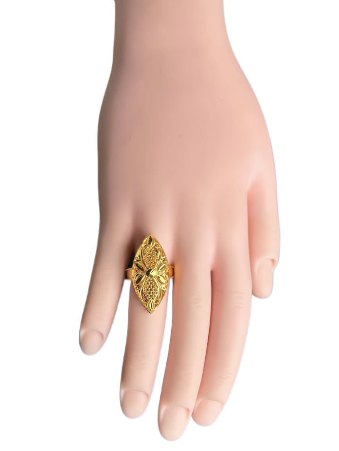 22K Gold Ring 3.32g